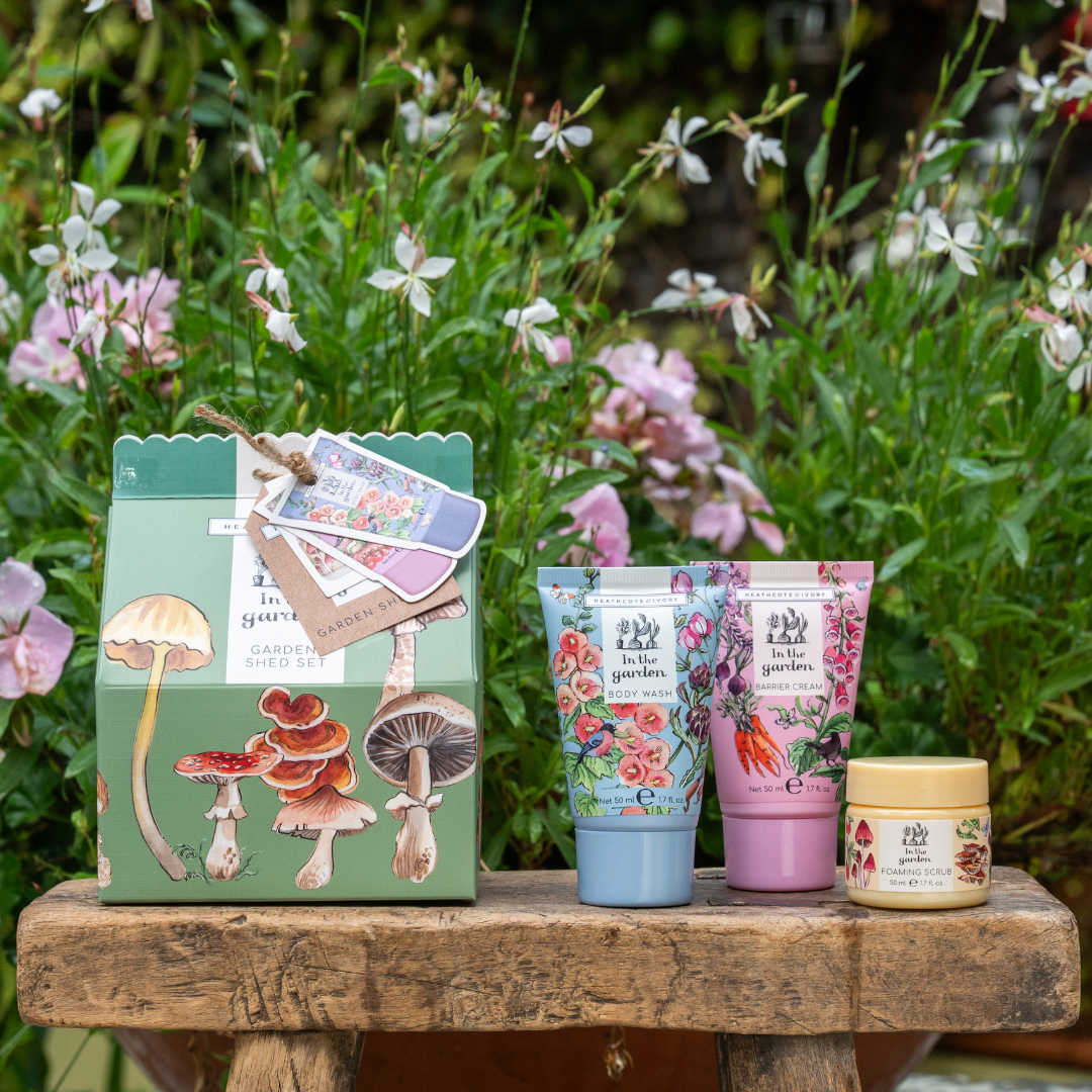 In The Garden The Soothe &amp; Scrub Hut