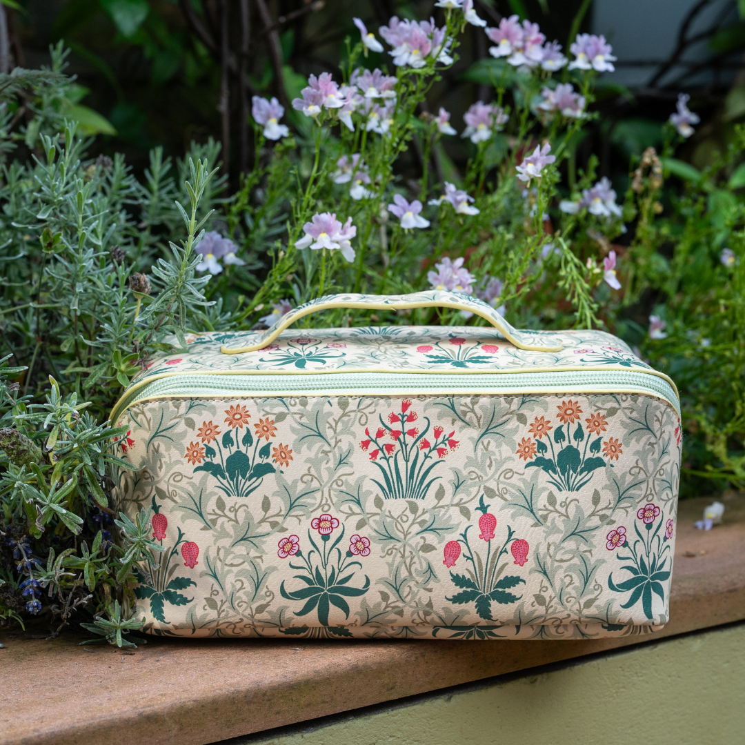 The Voyager Celandine Beauty Storage Bag
