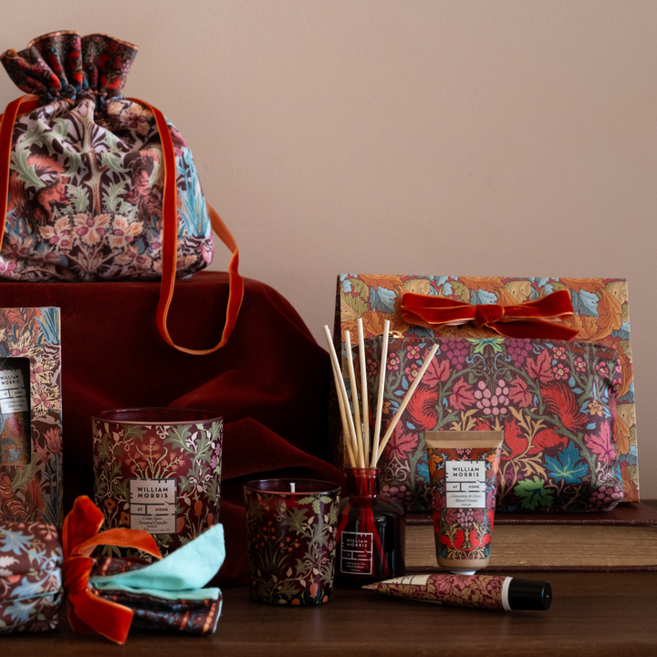Oak &amp; Willow Hand Care Velvet Pouch Set