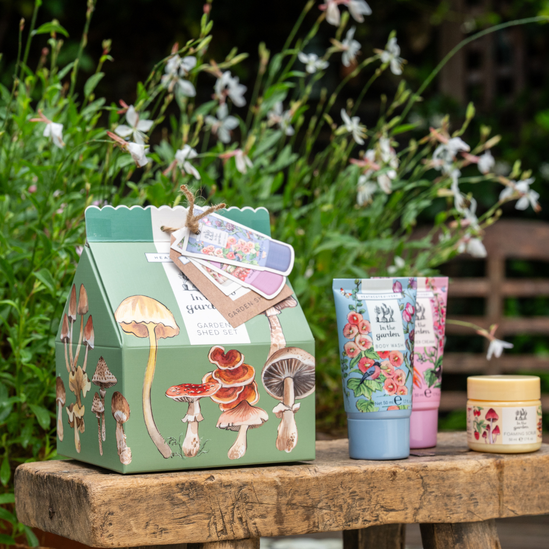 In The Garden The Soothe &amp; Scrub Hut