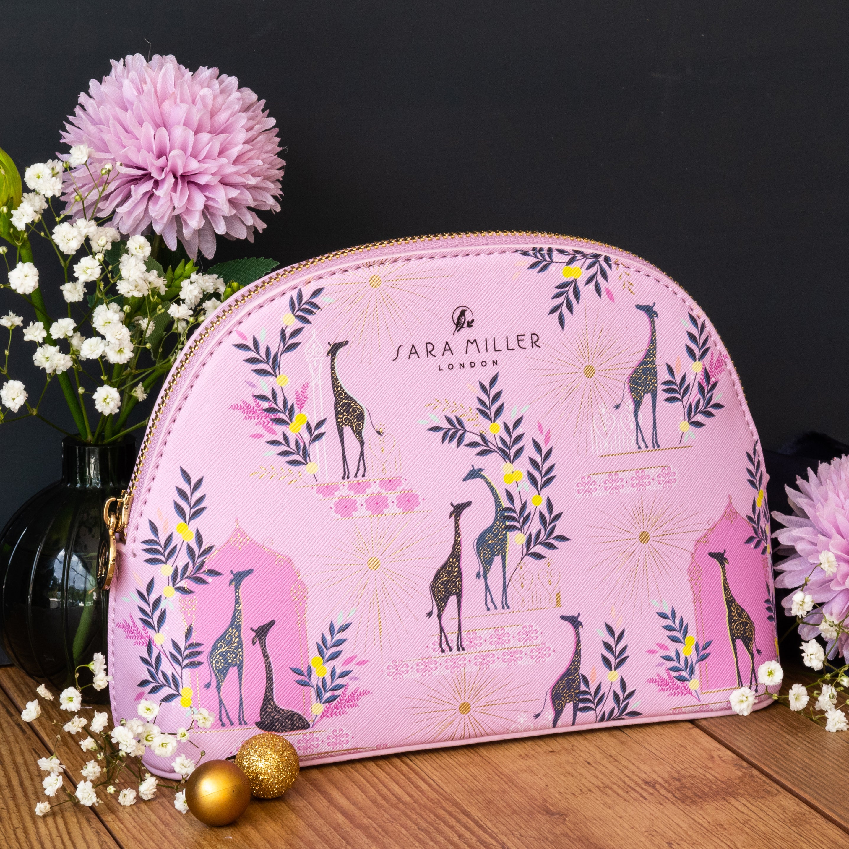 Savannah Medium Cosmetic Bag Pink